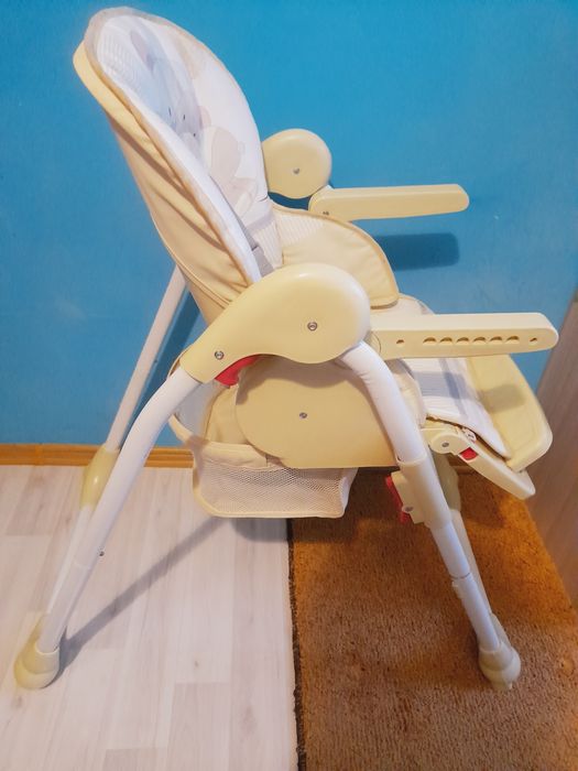 Детский обедный стол