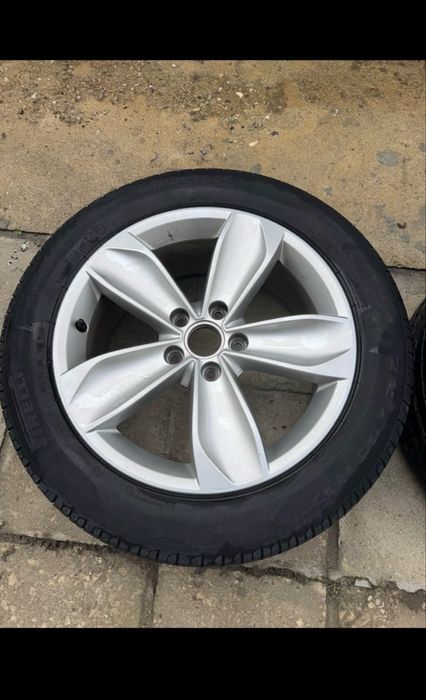 Джанти vw 17ки с гуми