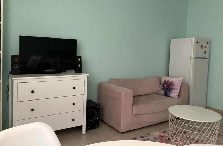 Дава се под наем Едностаен апартамент в София, Студентски град - 36 кв.м за 400 € - Снимка #1