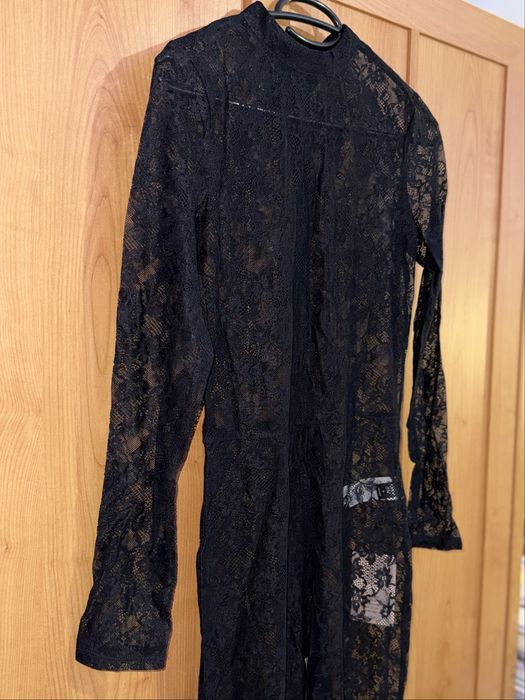 Дантелено майо, в черен цвят