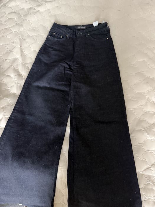 Брюки размер С по 10,000 Zara