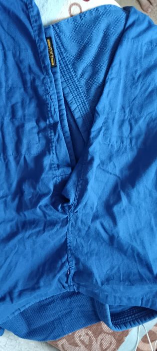 Продам кимоно для дзюдо