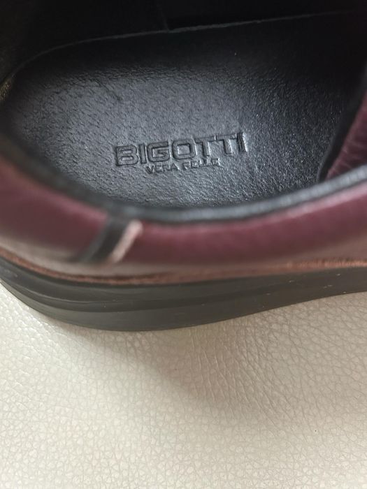 Pantofi bărbătești Bigotti, nr.43,vișiniu,piele naturala