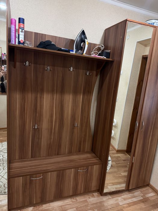 Продам прихожую в отличном состоянии