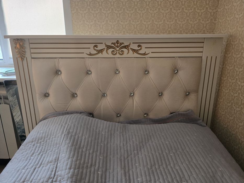 Продам односпальную кровать