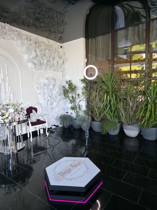 Închiriere platforma 360