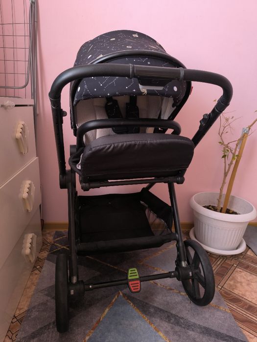 Детская , прогулочная коляска