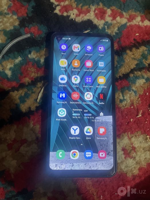 Samsung Galaxy A21 32 GB sotiladi