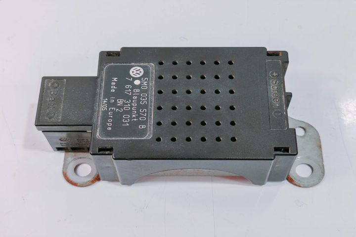 Modul  AMPLIFICATOR ANTENA 5M0035570B Volkswagen VW Golf Plus a 2-a g