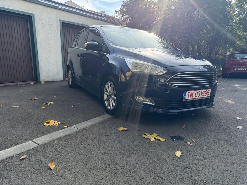 FORD C-Max 2017 — imagine 2