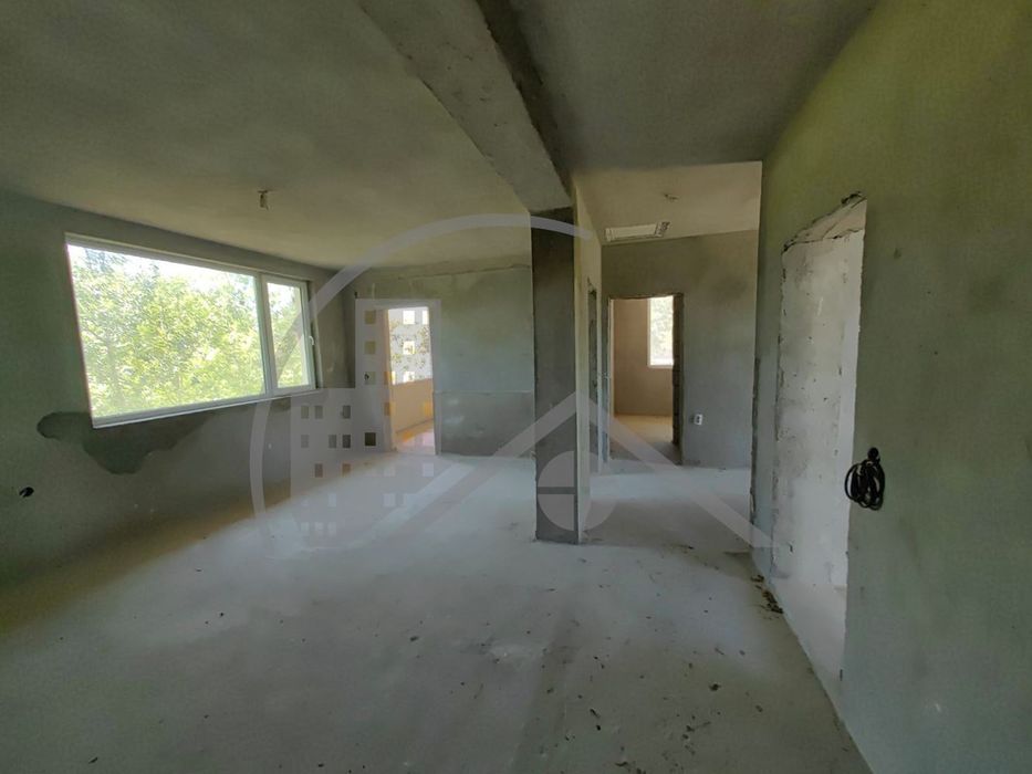 Продава се Къща в с. Шкорпиловци, Област Варна - 380 кв.м за 311 €/кв.м - Снимка #8