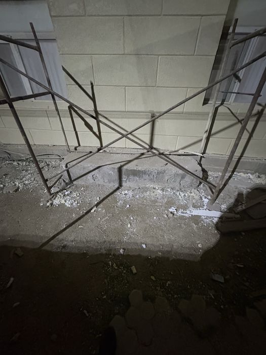 Отдам бетонные блоки бесплатно.