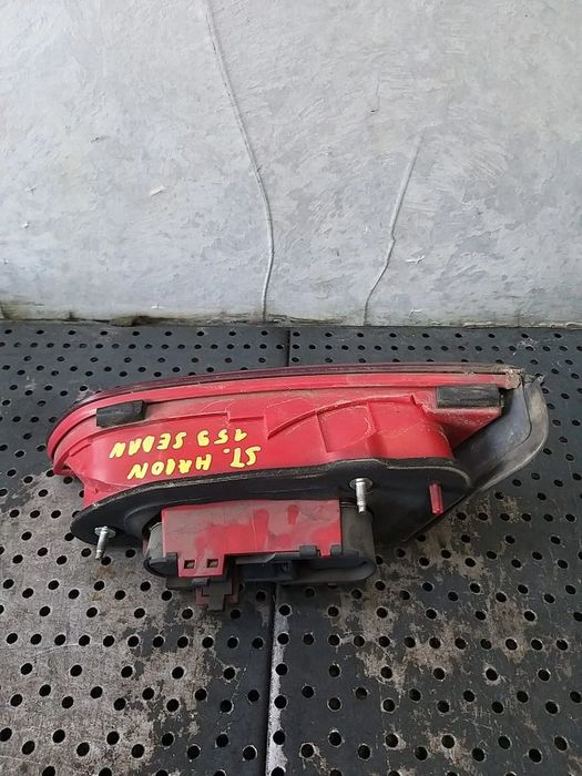Stop tripla lampa stanga haion alfa romeo 159 939 60691366
