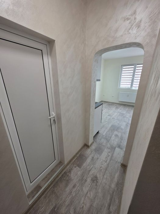Продава се Едностаен апартамент в Плевен, Сторгозия - 21 кв.м за 887 €/кв.м - Снимка #5