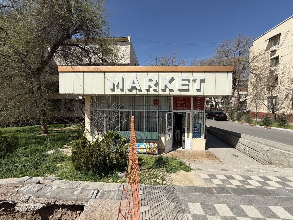 Мирзо-Улугбек/IT PARK - Продается нежилое помещение вдоль дороги 50м2