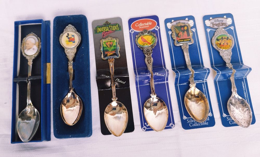 Lot 6 lingurite suvenir placate cu argint, Colectia Disney, anul 1991