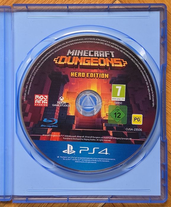 Minecraft Dungeons Hero Edition за PlayStation 4 PS4 Плейстейшън 5 PS
