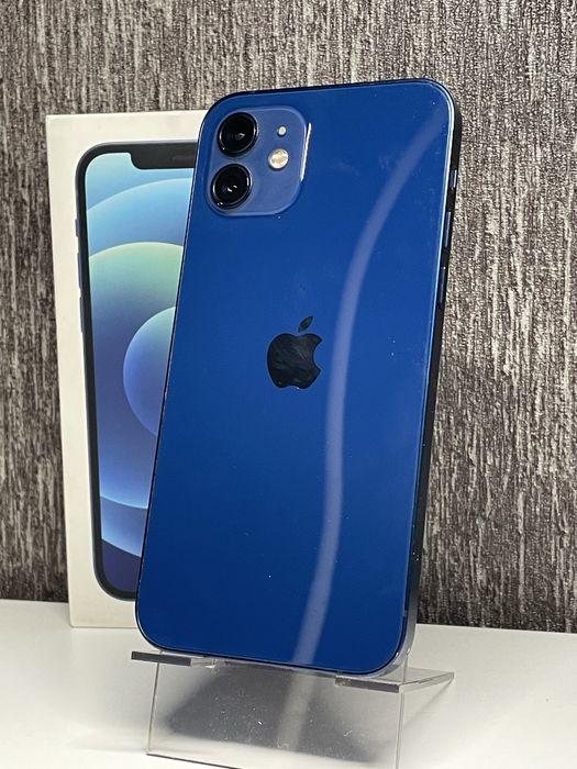 Продам iPhone 12