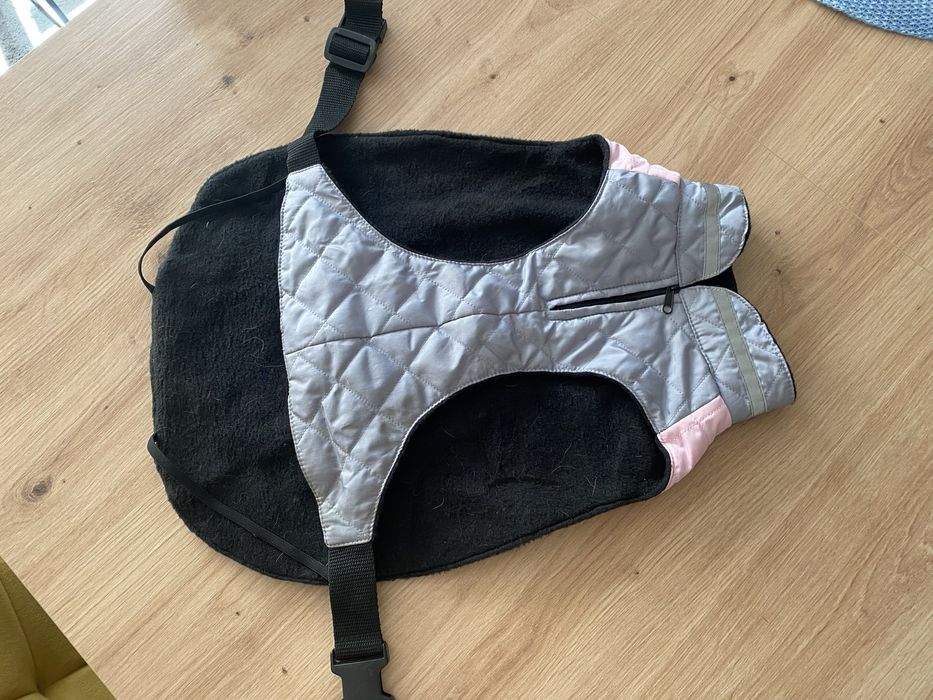 Дрешка за куче.