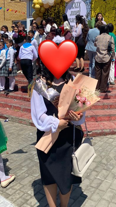 Продам платье на последний звонок