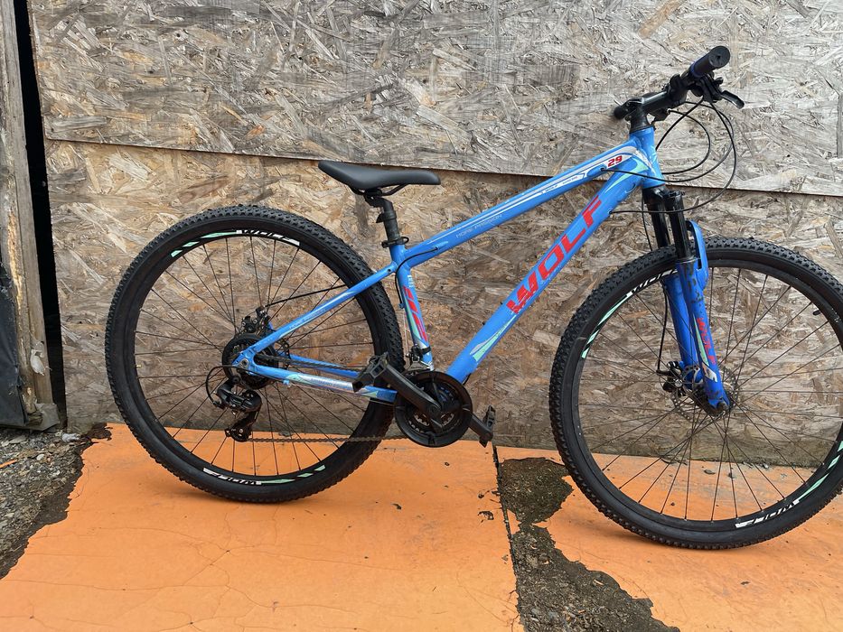 Bicicleta wolf frane pe disc cadru aluminiu roti 29”