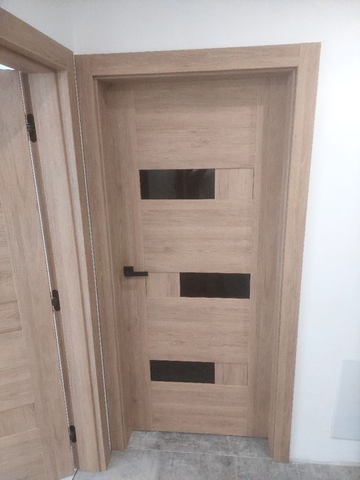 Монтаж на входни и интериори врати 100лв