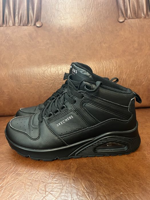 Adidasi skechers dama