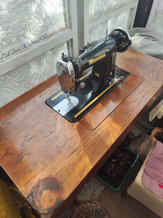 Шевна машина Minerva