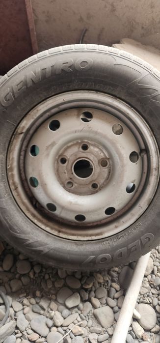 Чанган балон сотилади 185/70/14