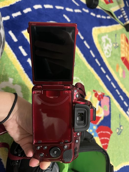 Aparat nikon d5200 cu obiectiv macro, blit si accesorii