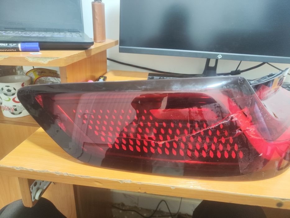 BYD Orqa Farsi, Singan joyi bor