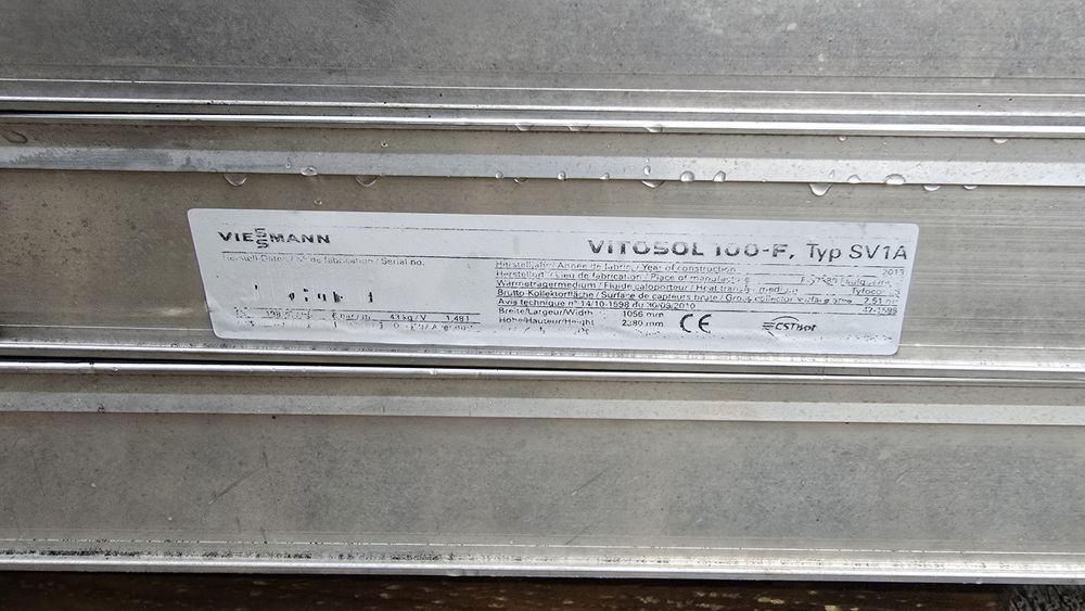 Vând 6 bucăți panouri solare plane Viessmann VITOSOL 100F TIP SV1A