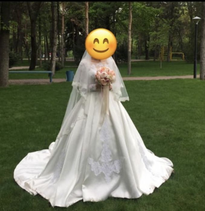 Свадебное платье