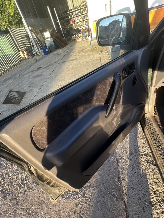 Nissan Terrano 2.4 бензин НА ЧАСТИ