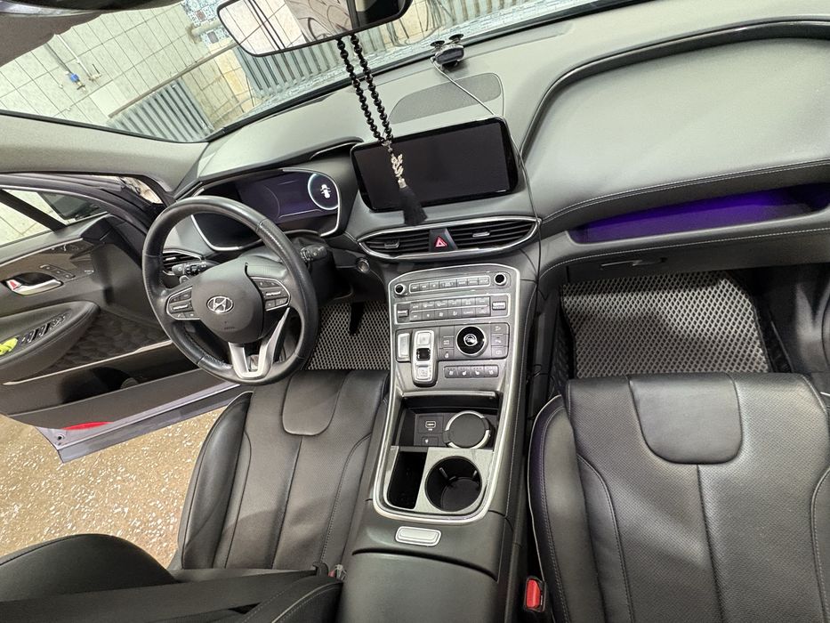Продам машину hyundai santafe