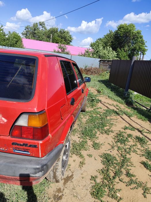 Продам Гольф 2 1990г.