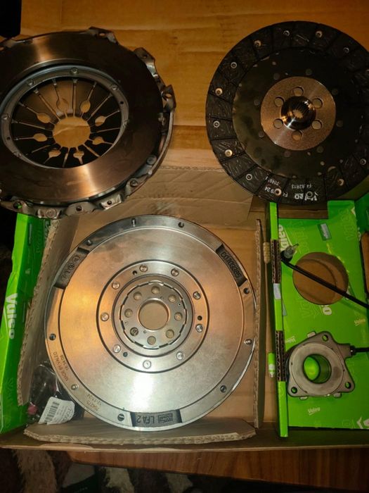 Ambreiaj cu volanta masa dubla Opel Astra J Meriva Mokka Cruze 1.7 837408