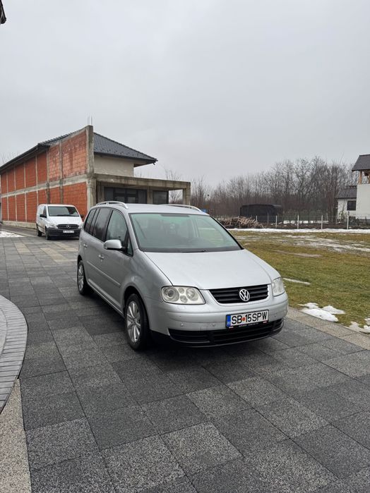 VW Touran Automată