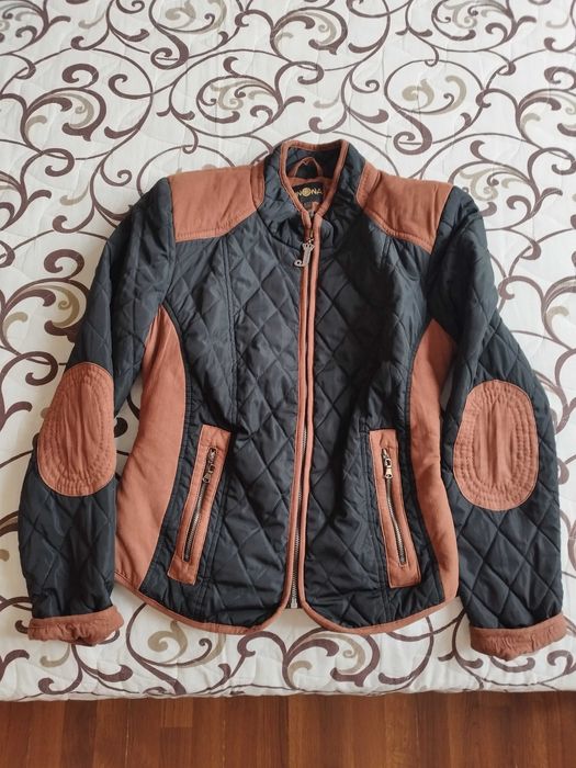 Дамско пролетно яке JUNONA