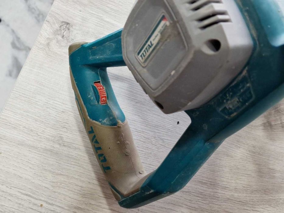 Миксер за строителни смеси TOTAL Industrial, 1400 W