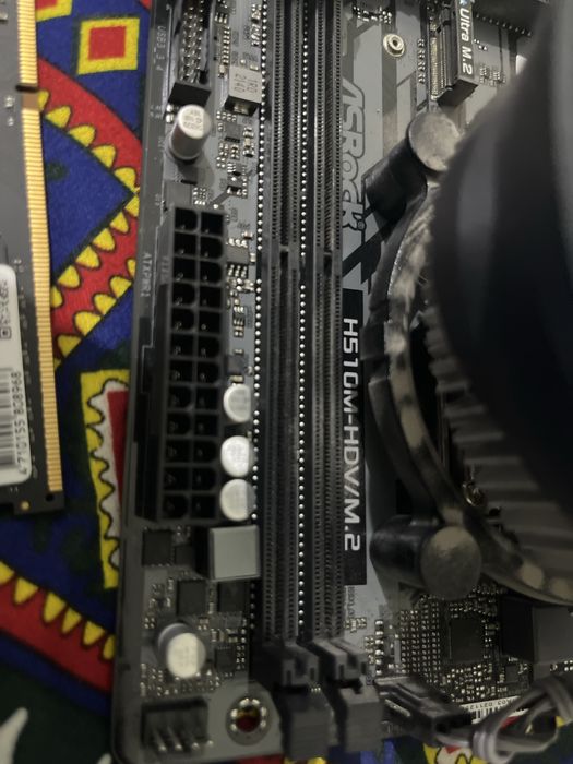 Материнская плата