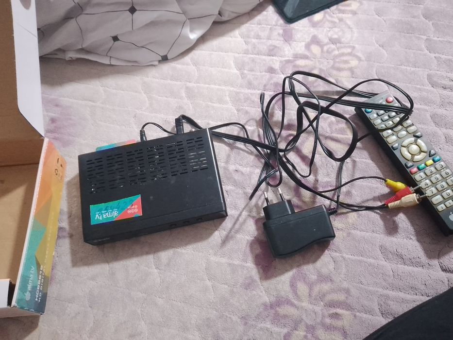 Продам приставку alma tv