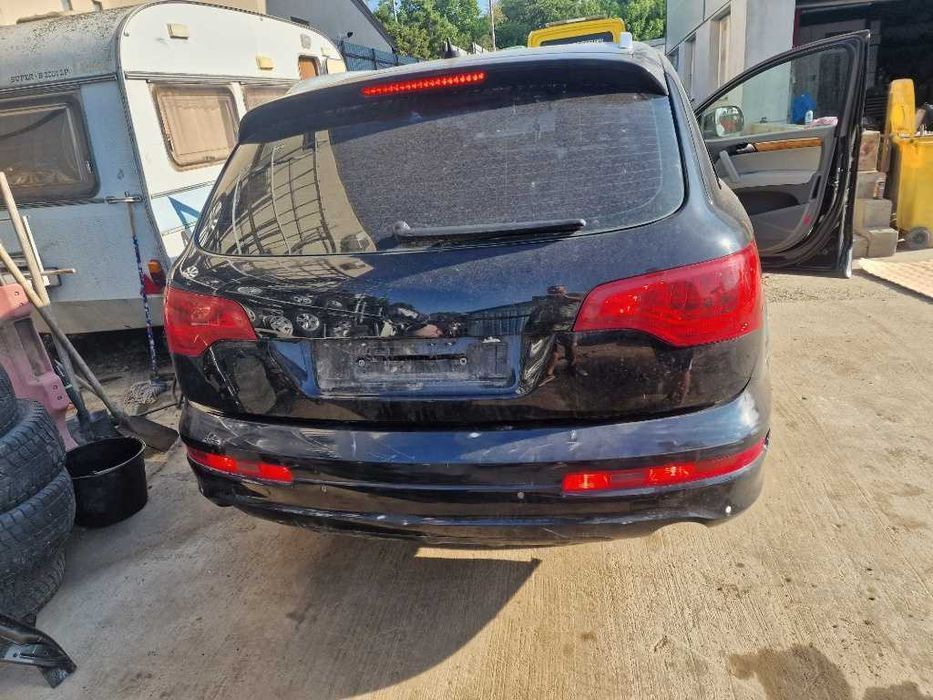 dezmembrez audi q7 facelift 4.2 fsi motor bar 257kw volan stanga