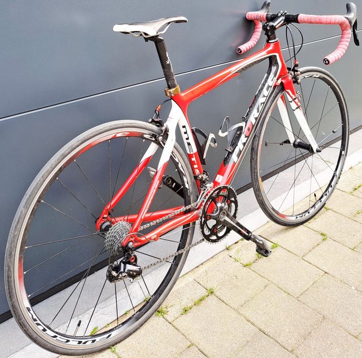 Cursieră Pro-race  fullcarbon