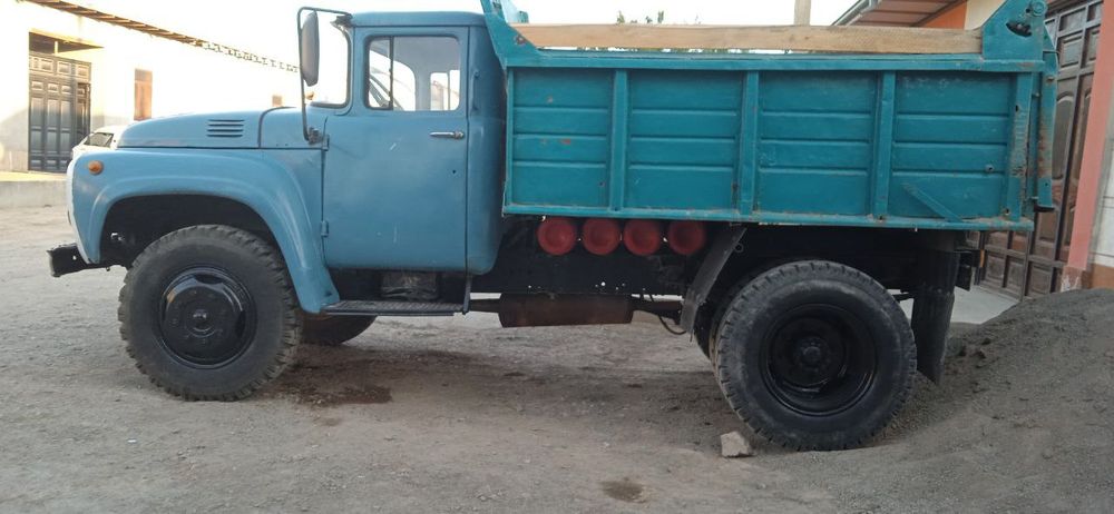 ЗИЛ 130 агдарувчи
