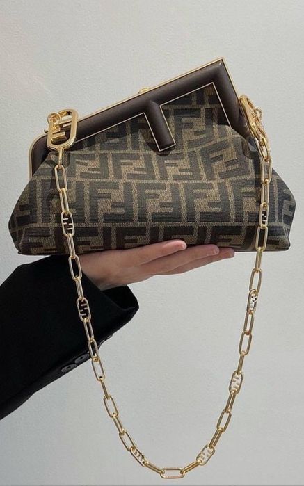 Moschino Естествена кожа чанта