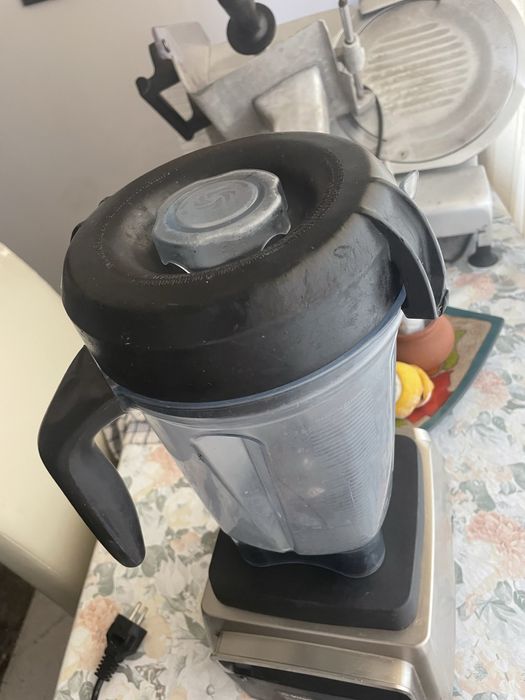 Блендер Vitamix Pro 750