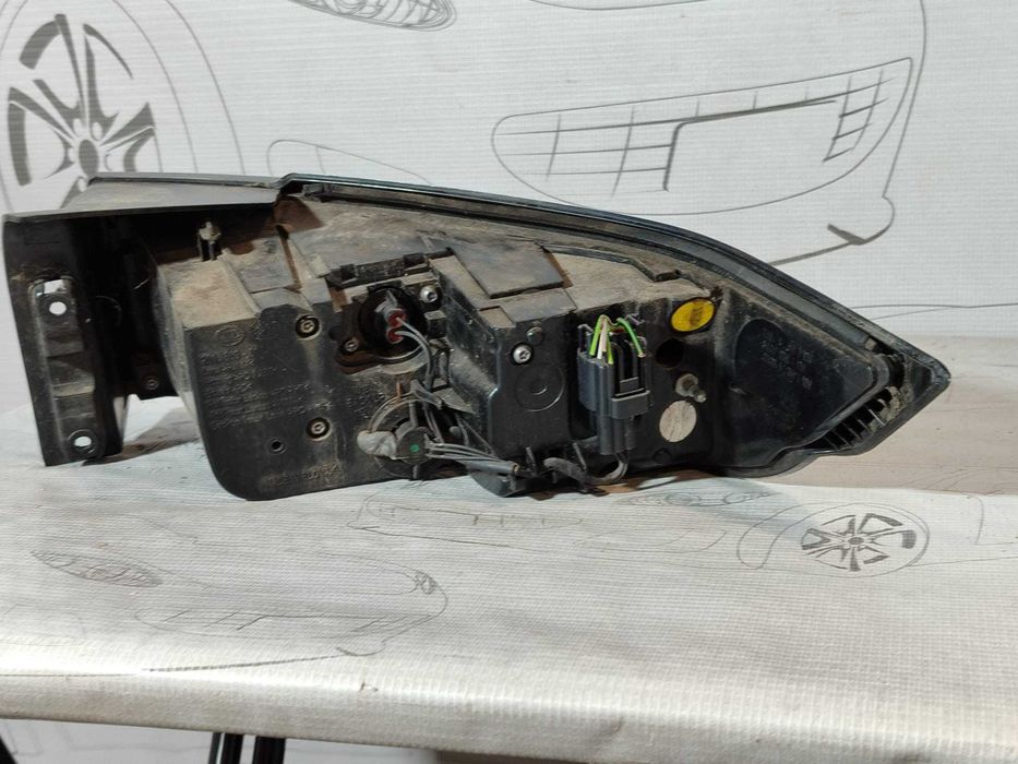 Stop aripă spate stânga SUV LR Range Rover Evoque L538 2017 2.0 Diesel Cod OEM: LR116199, GJ3213405AC (5G3)