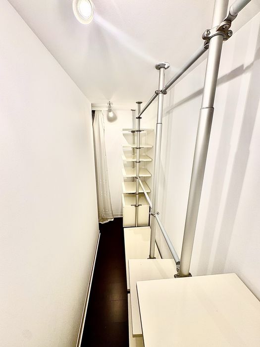 Proprietar-Mall Vitan -Nerva Traian- 2 camere