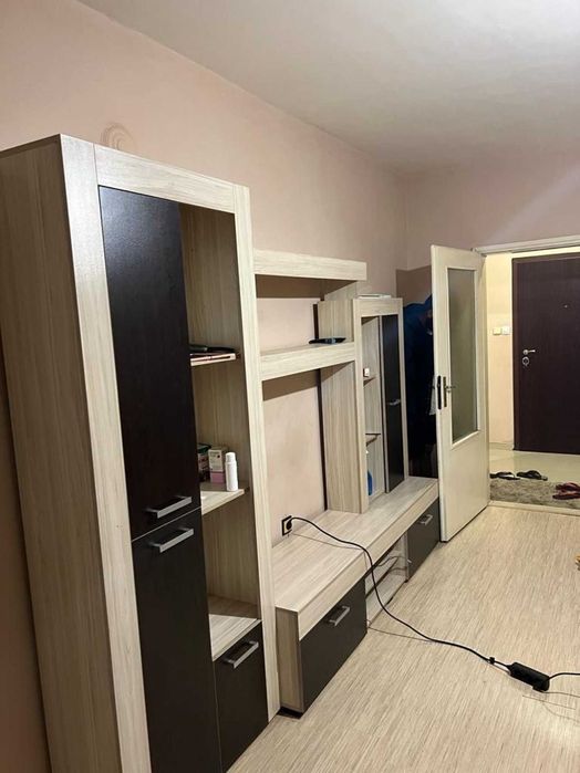 Тристаен Апартамент в Гагарин